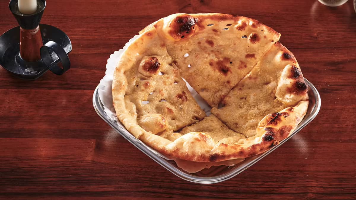 60. Garlic Nan (M, E, H)