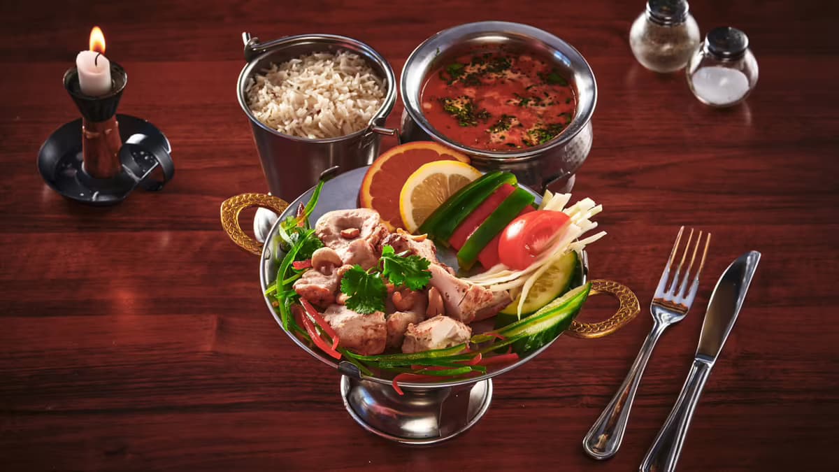 12. Kylling Malai Tikka (M, C, SN)