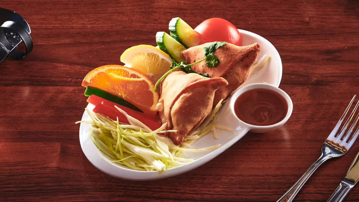 6. Samosa (H)